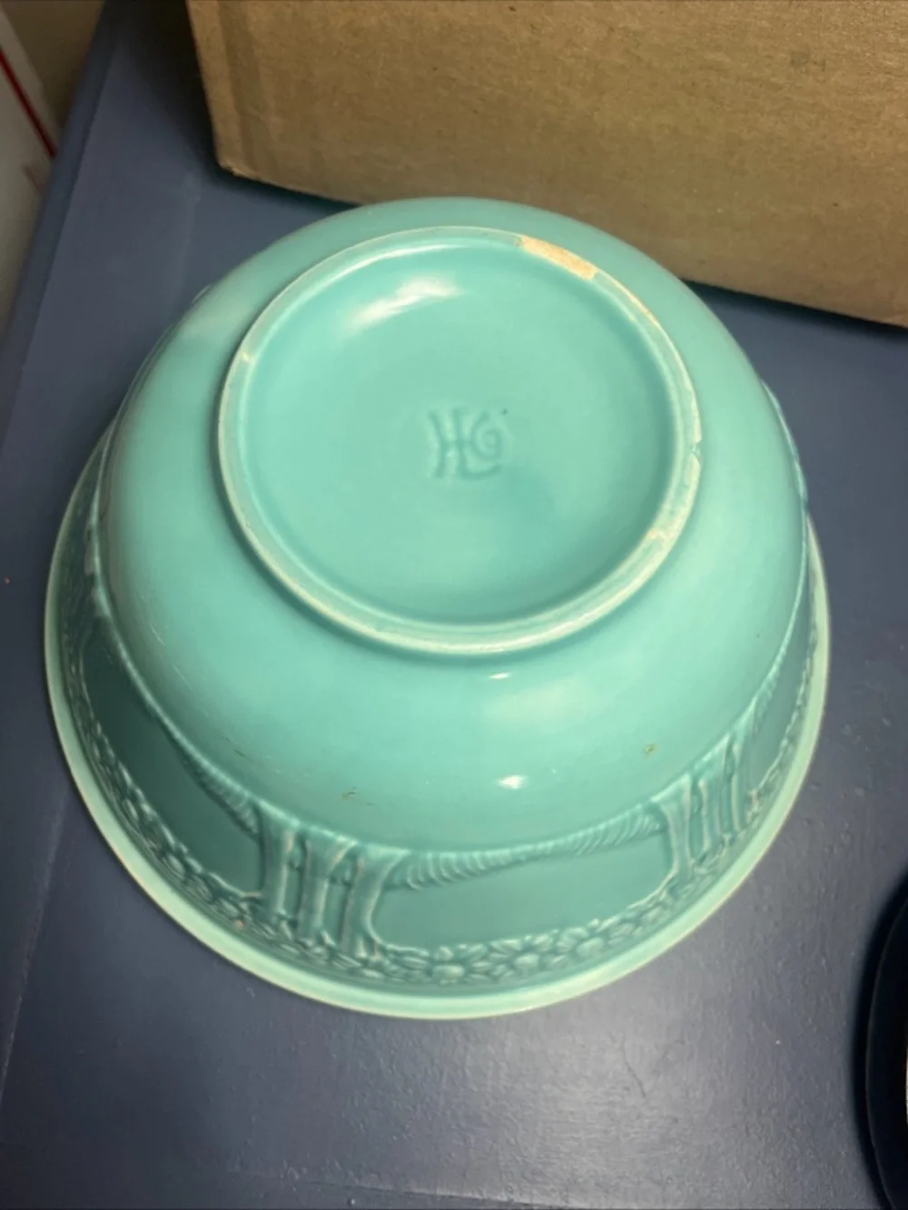 Vintage Homer Laughlin aqua/teal mixing bowl with Apple Tree pattern